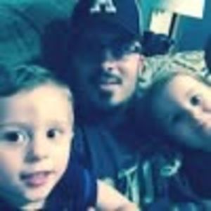 Meet your Posher, Aaron